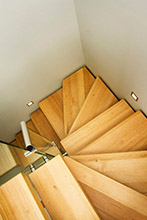 16 Jennifer Crescent Frame