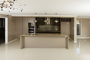 16 Jennifer Crescent Frame